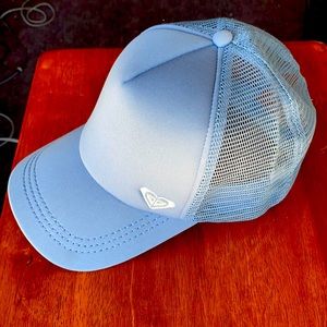 Roxy Quicksilver trucker hat